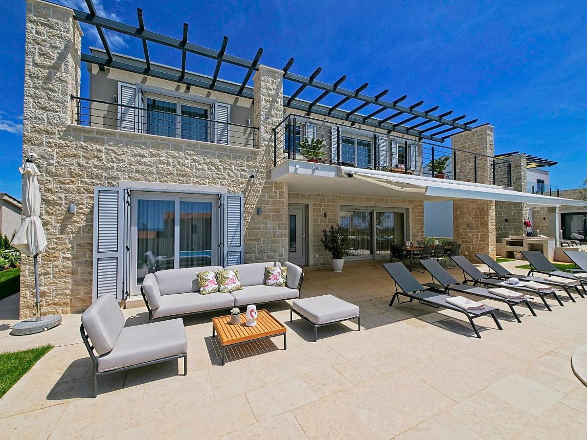 Villa Flamingo Kaštelir Exterior foto