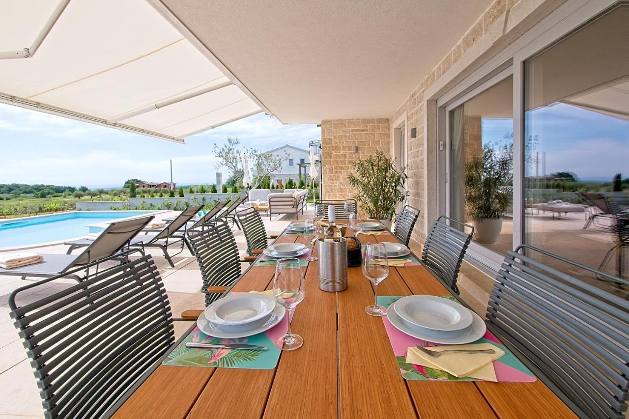 Villa Flamingo Kaštelir Exterior foto